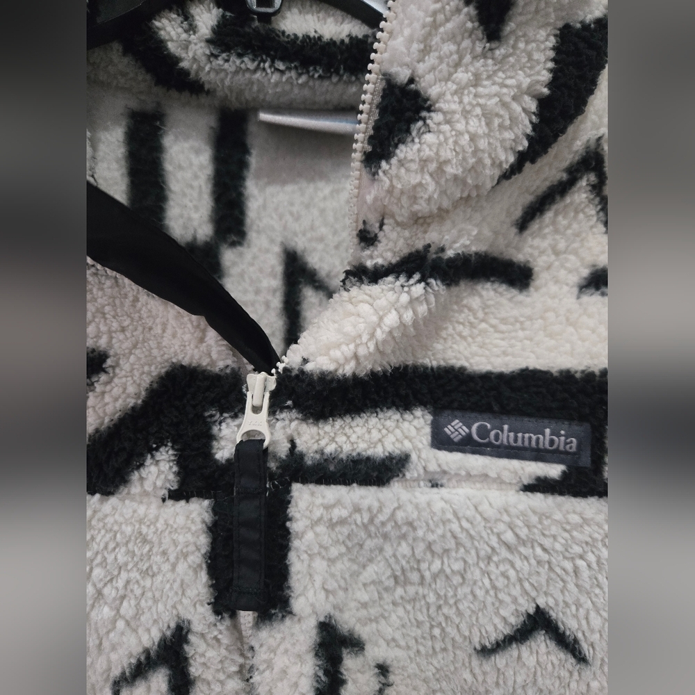 Columbia Winter Pass Sherpa Jacket - Picture 9 of 12